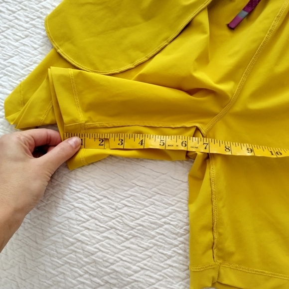 FABLETICS The One Short 7" In Sunset Yellow Sz S - Picture 7 of 7